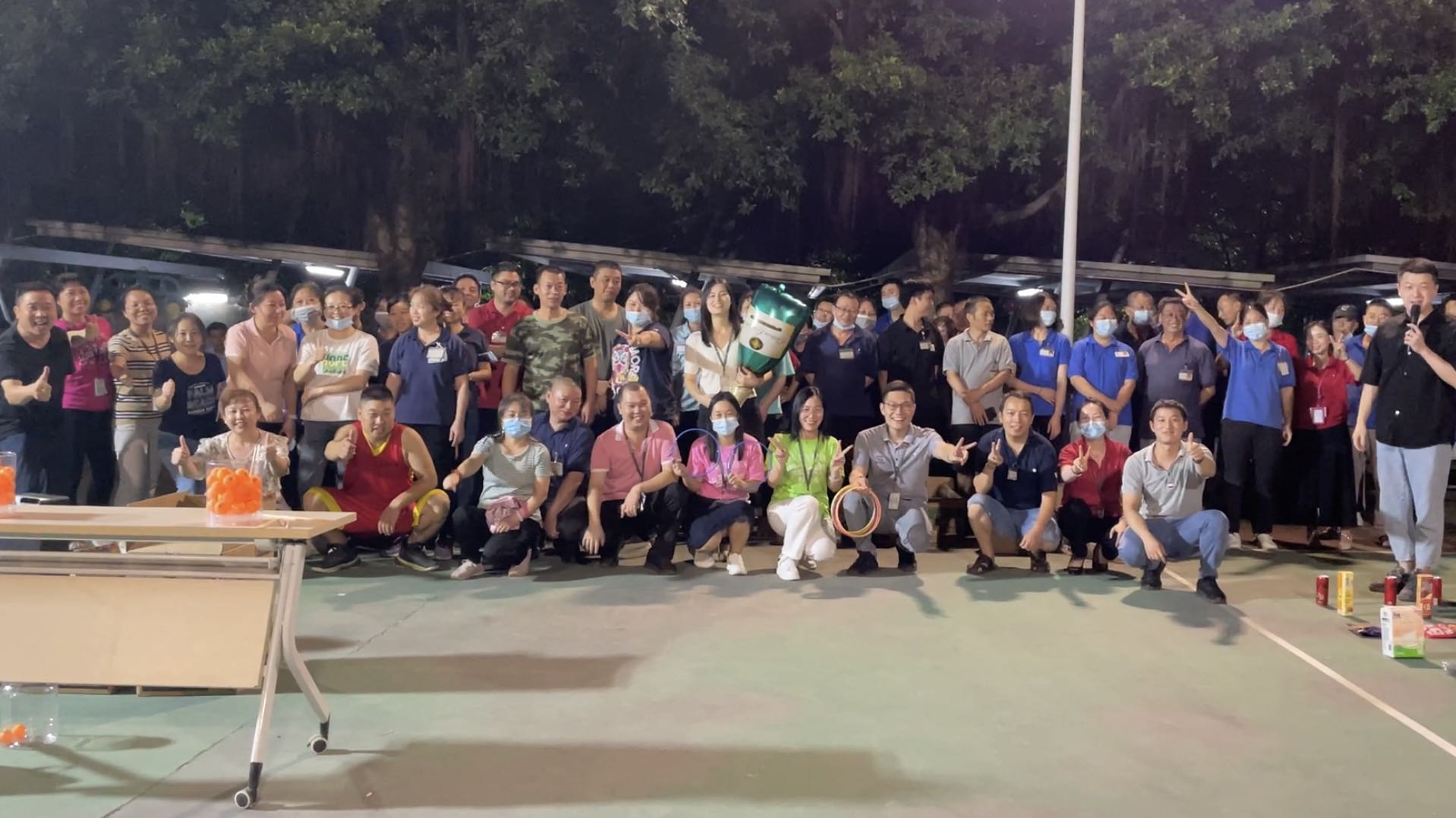 Celebrate the National Day and haTongxingve fun activities in 